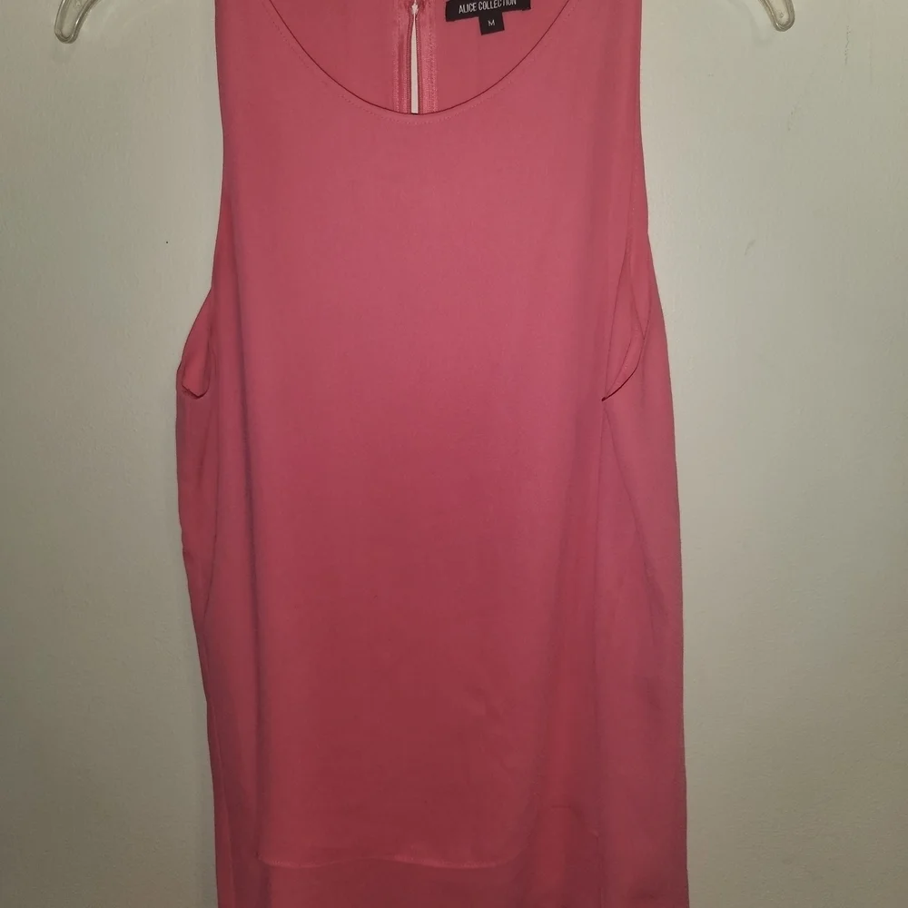 Elegant Pink Sleeveless Chemise